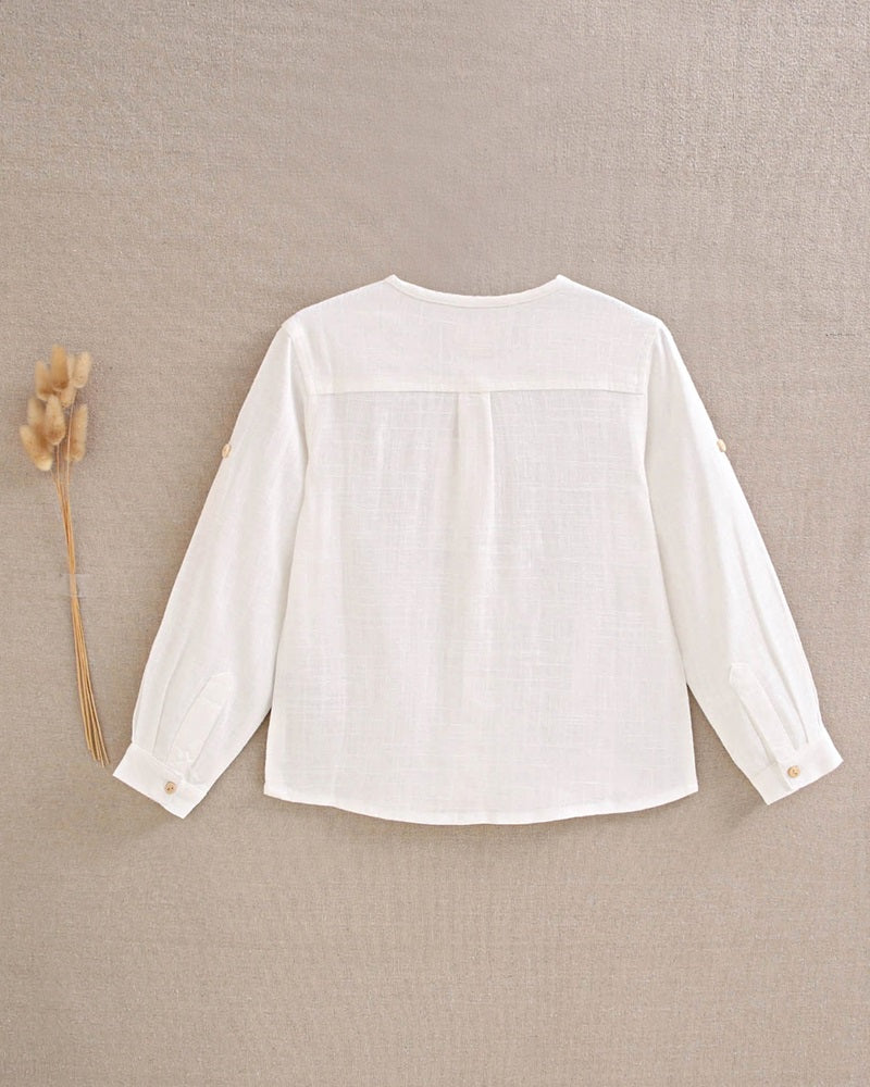 Camisa de niño blanca de lino con cuello mao