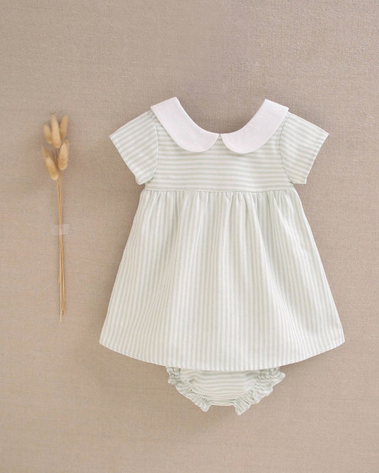 Vestido de bebé de rayas verde pastel y blanco con lazo