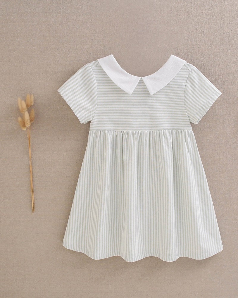 Vestido de niña de rayas verde pastel y blanco con lazo