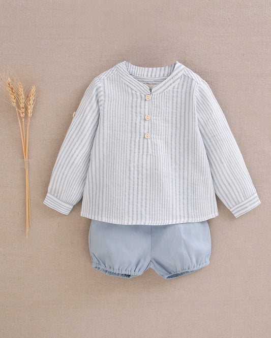 Conjunto de bebé niño de camisa de rayas azul y short