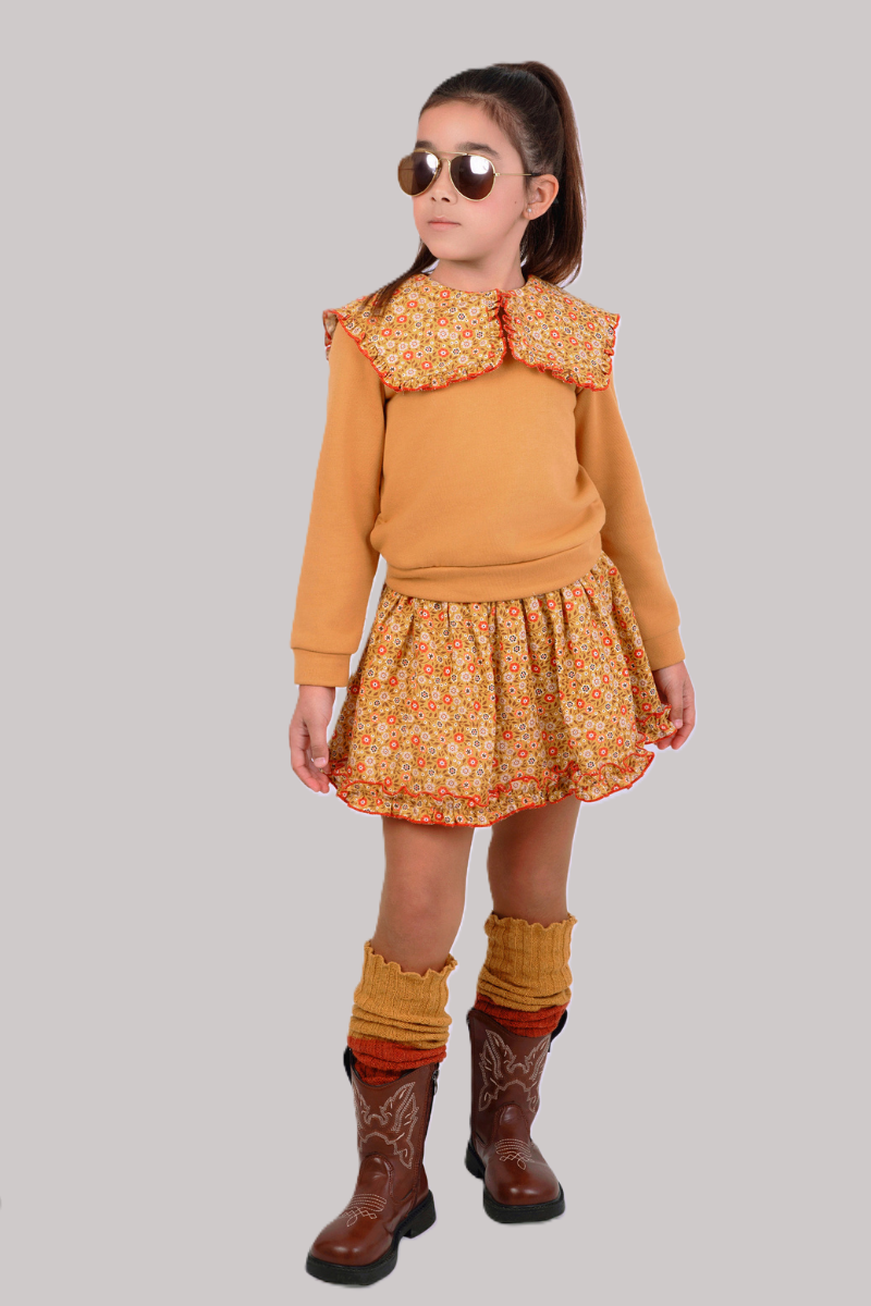 Conjunto de sudadera y falda Venus