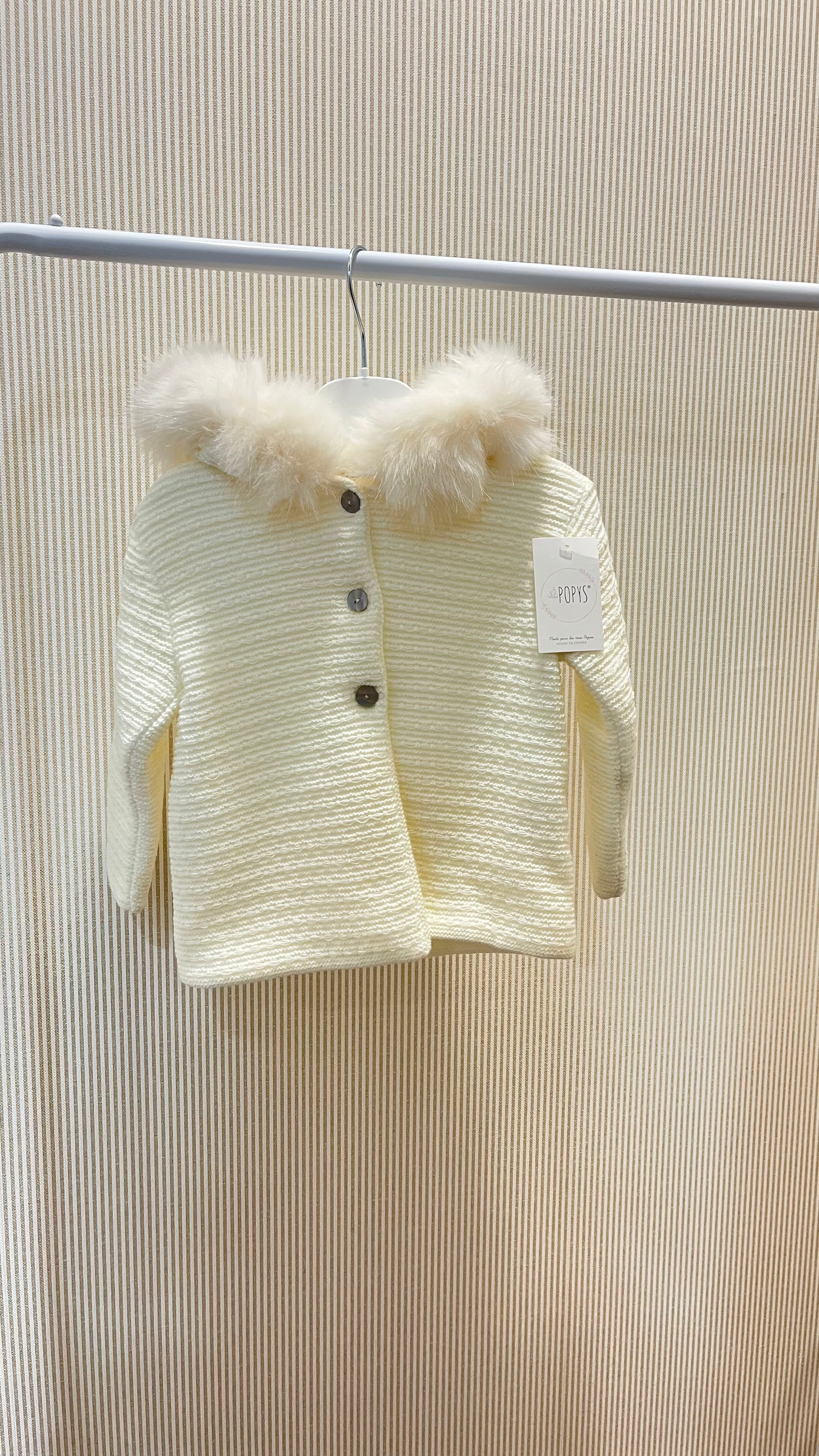 Chaqueta de punto con pelo en capucha