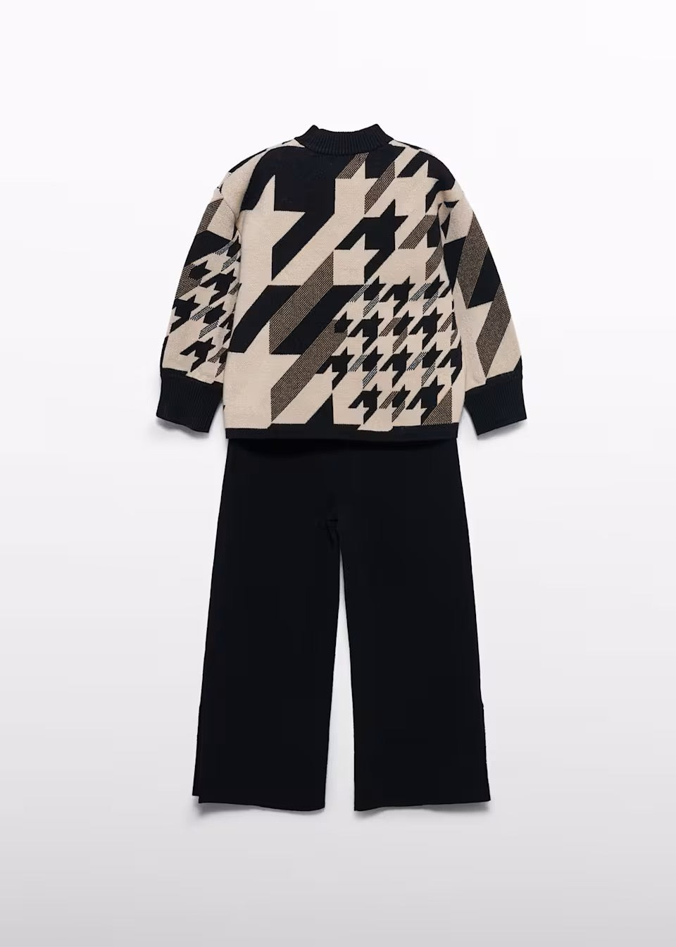 Conjunto Pantalón Tricot Niña ABEL & LULA